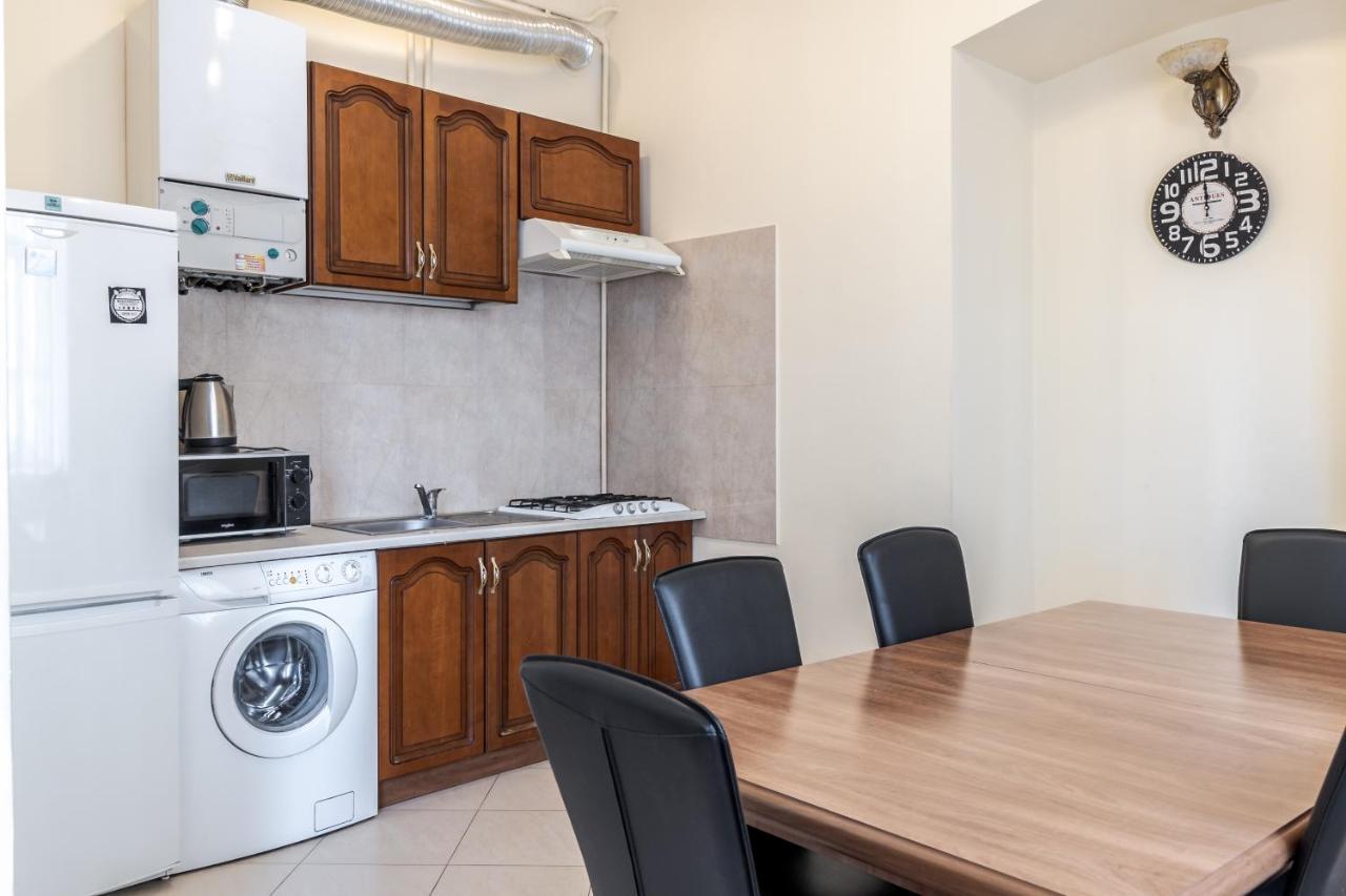לבוב Fedorova Apartment מראה חיצוני תמונה